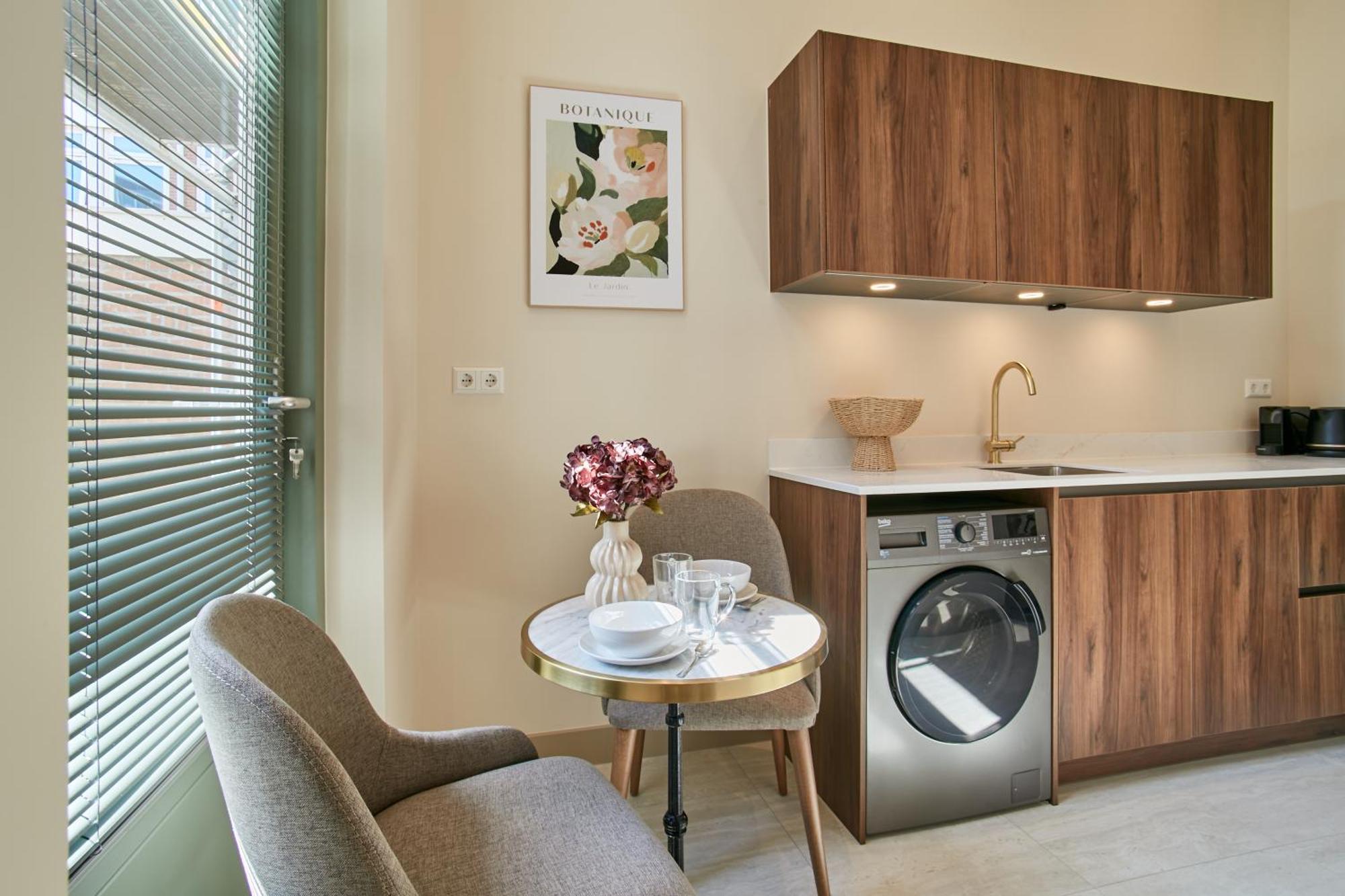 Four Star Apartments - Keizerstraat 45 Гаага Экстерьер фото